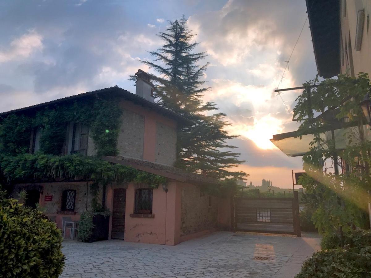 Agriturismo Feliciana Pozzolengo Eksteriør billede