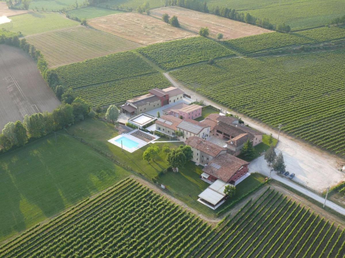 Agriturismo Feliciana Pozzolengo Eksteriør billede